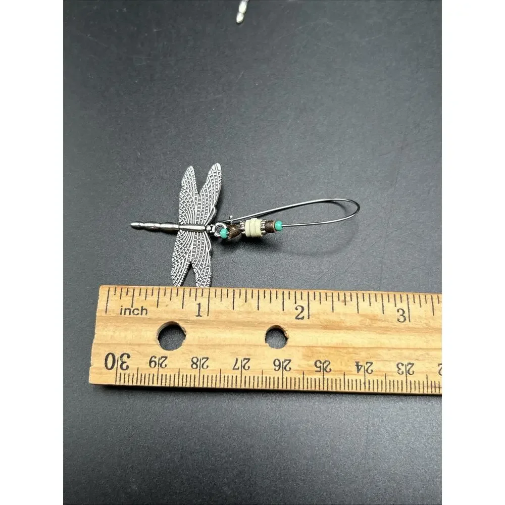 Unbranded pair earrings